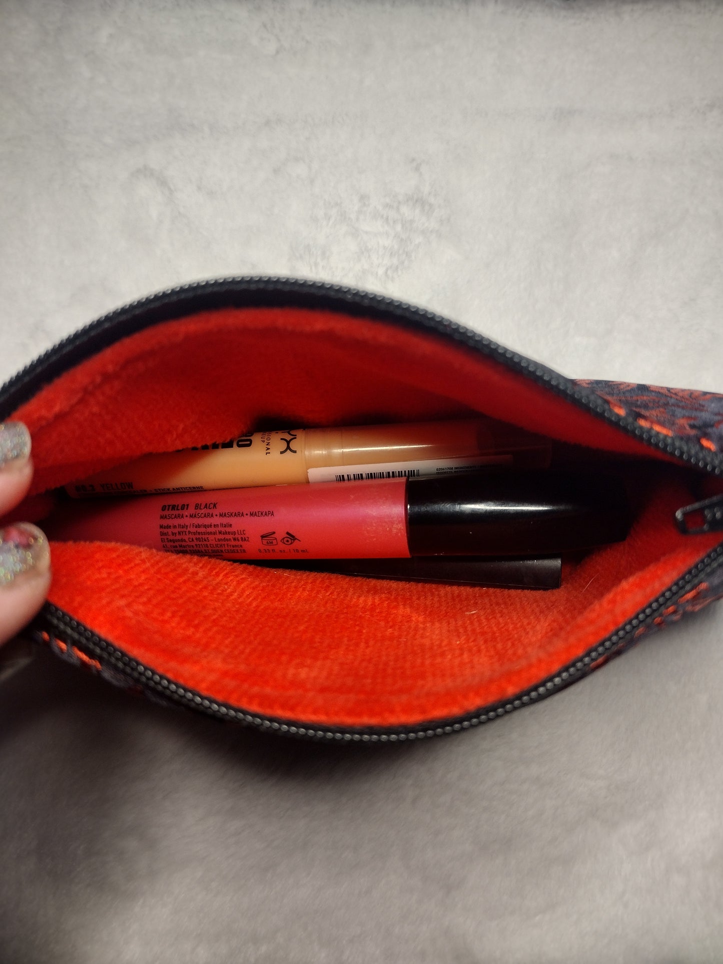 Black and Red Brocade Makeup Bag (Large)