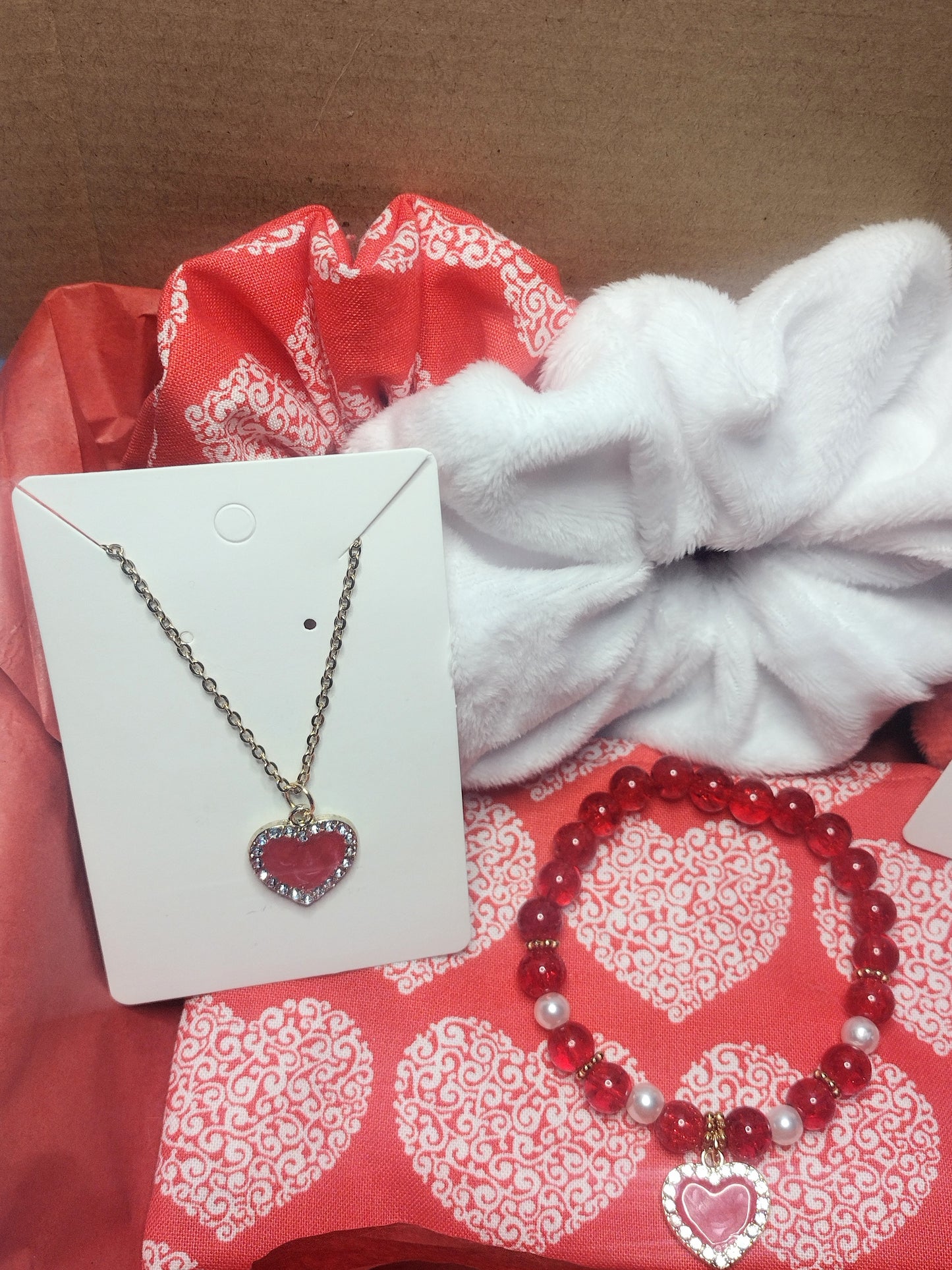 Red Heart Scrolls Valentine Gift Box, Hair Scrunchies, Makeup Bag and Jewelry Set