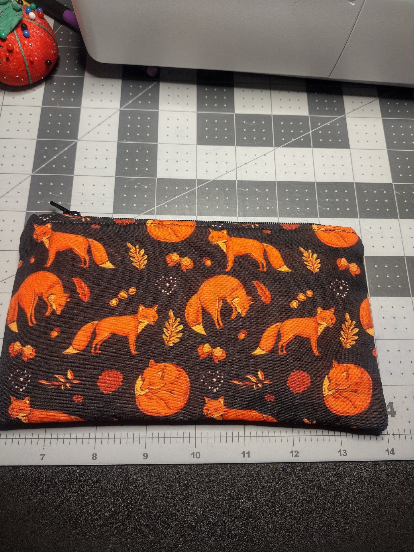 Black Cotton Fox Print Makeup Bag (Large)